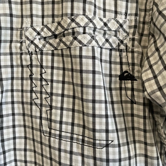Quicksilver Button Up Short Sleeve Shirt - Black White Check -Pocket Embroidered - Picture 6 of 6